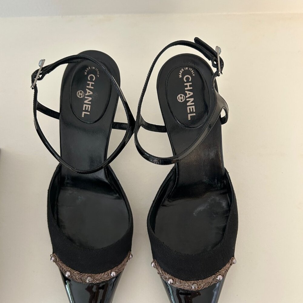 Chanel Pointy Toe Strappy heels Size 37
